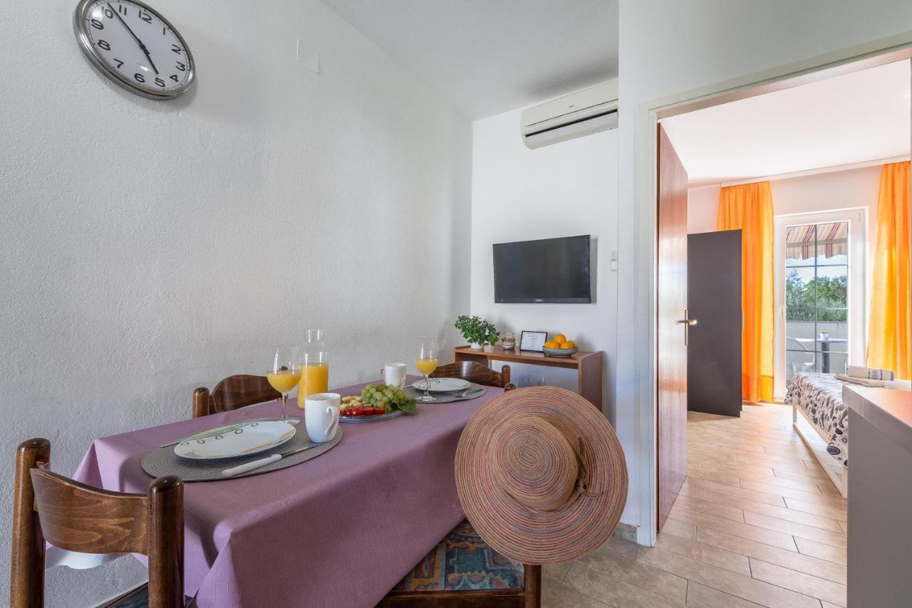 Apartments Navalia Novalja Zewnętrze zdjęcie