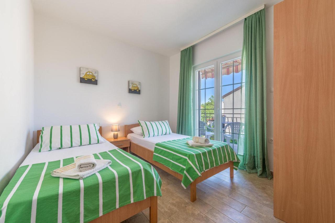Apartments Navalia Novalja Zewnętrze zdjęcie