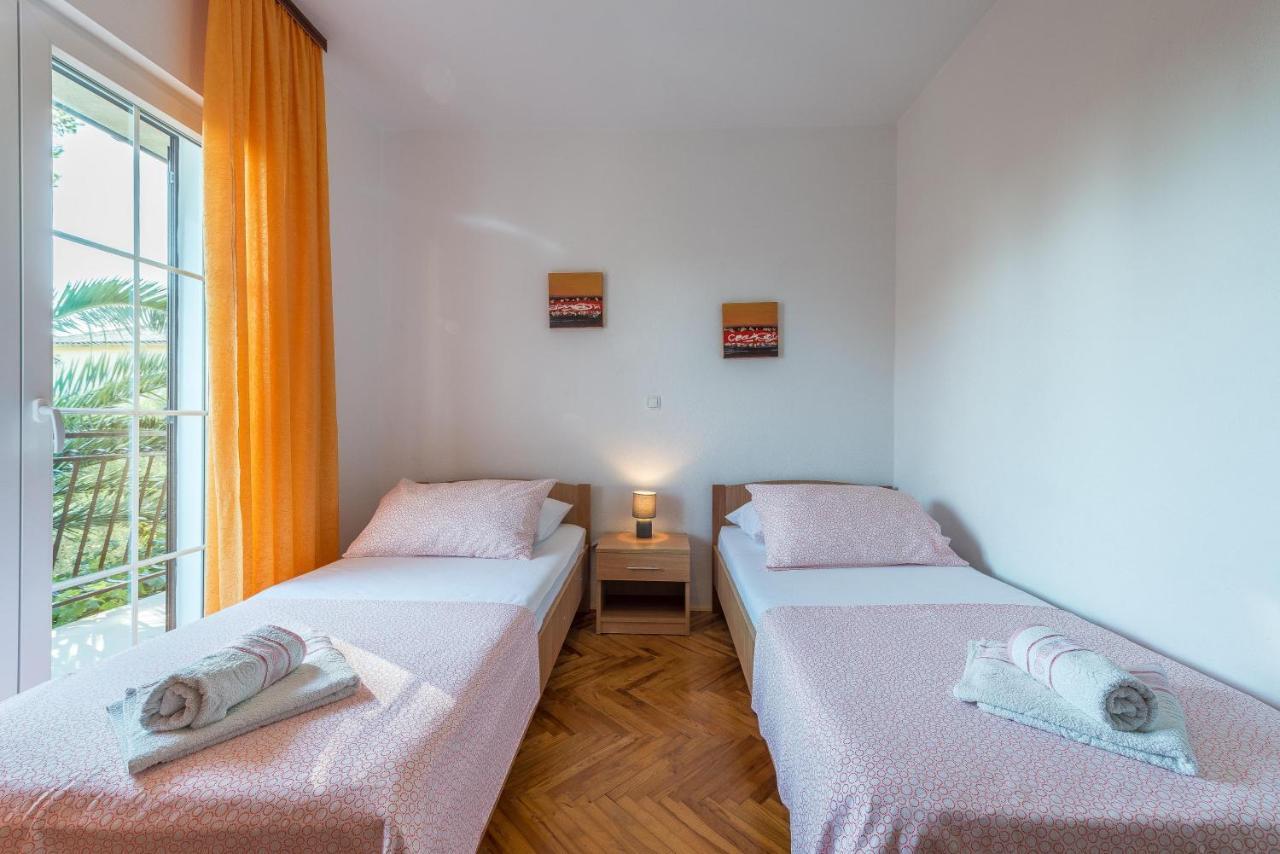 Apartments Navalia Novalja Zewnętrze zdjęcie